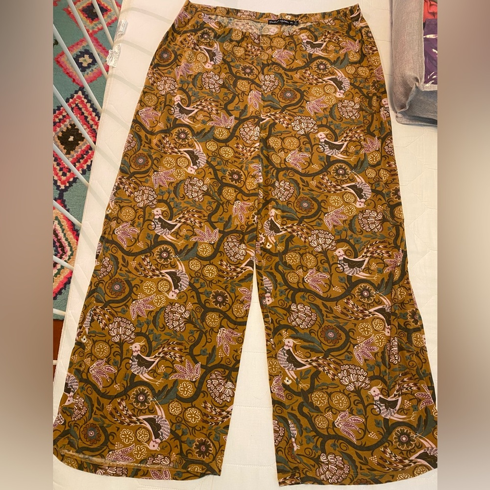Soft wide leg pull on pants